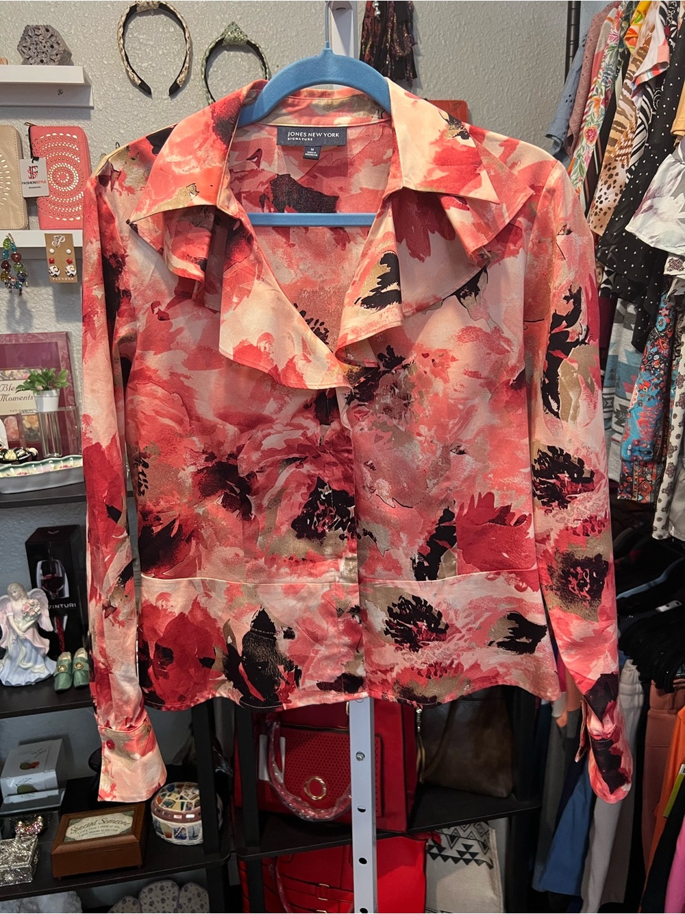 Jones New York Coral Floral Button-Front Blouse